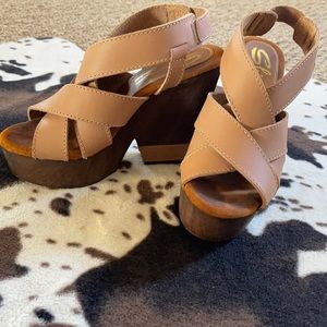 Sbicca Wedge shoes